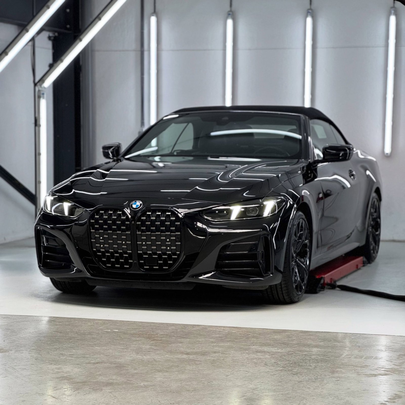 Aston Martin — réalisation Oli'Proclean